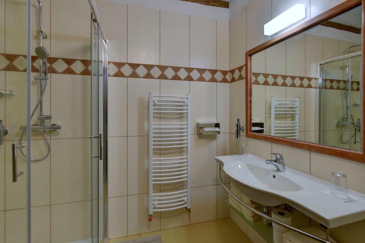 Zamecka Fortovna Obora - Forester House Kaznejov Esterno foto